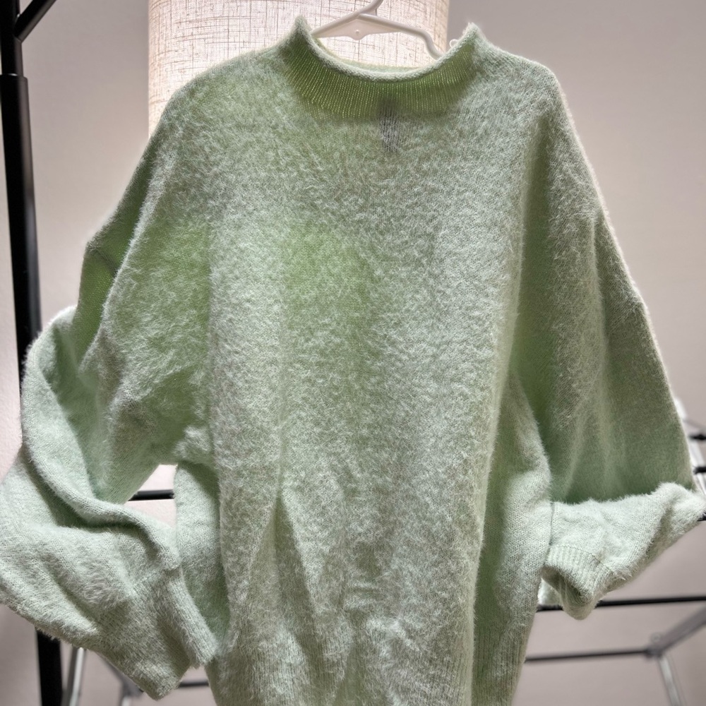 H&M Green Cowl Neck Sweater Plush Oversized